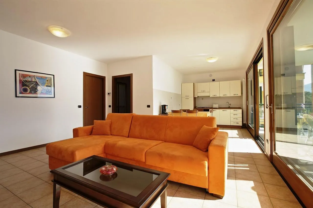 Apartment Residence Il Maggiore Tronzano Lago Maggiore Italy